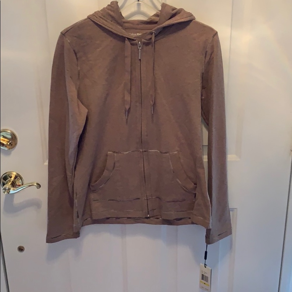 NWT Women’s Calvin Klein Sweatshirt Size Medium